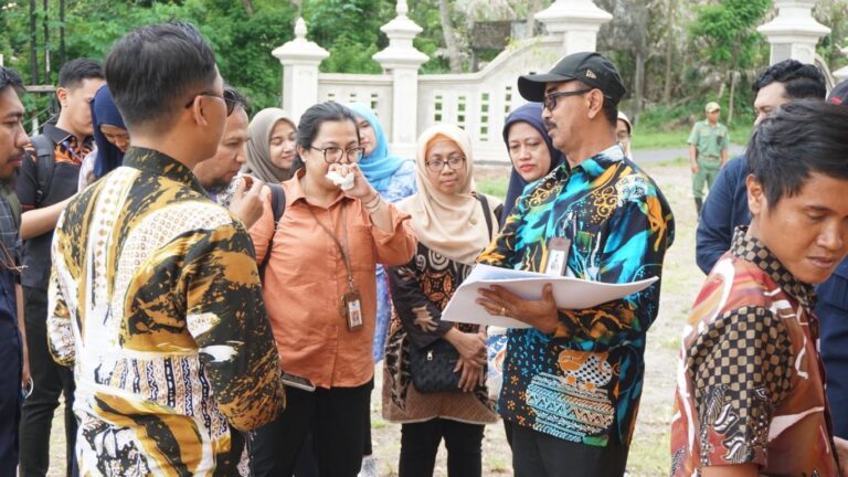gambar_Terima Kunjungan Monev dari 5 Kementrian, Pemkal Girikerto Bangga