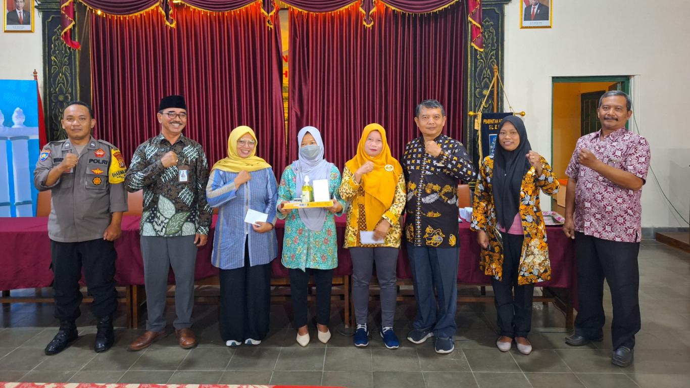 gambar_Pembinaan Kader Posyandu, Wujud Cinta Pemkal Girikerto